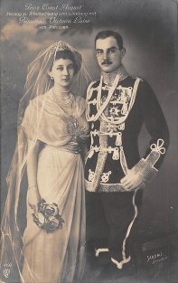 800px-Prinzessin_Victoria_Luise_und_Prinz_Ernst_August,_1913