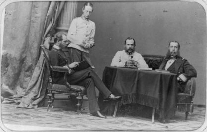 De izquierda a derecha: Karl Ludwig, Ludwig Viktor, Franz Joseph y Maximilian, 1860.